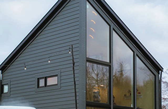 Star Meadow - Brand new modern tiny house!
