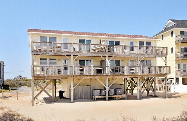 Edificio Starlights - FRENTE AL MAR ¡Vista extraordinaria! ¡Alquile las 3 unidades!
