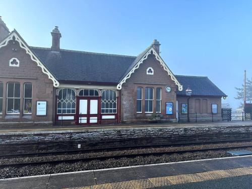 Station Cottage 4 Bed Cottage Ev Free Parking