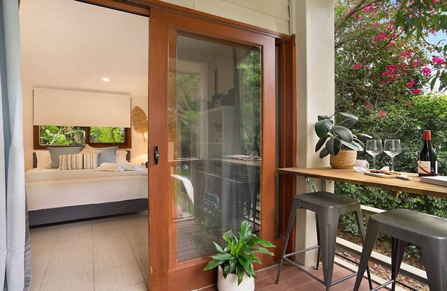 Beach Side Studio Retreat 3 minute walk to Stunning Beach