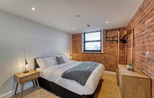 Stay at 52 The Maltings, Burton on Trent - Modern One Bedroom Apartment