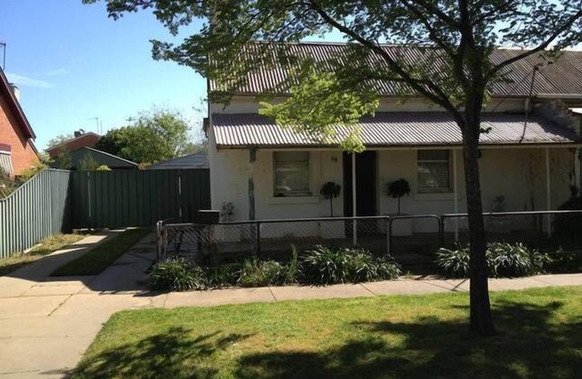 Restez sur Simmons Cottage