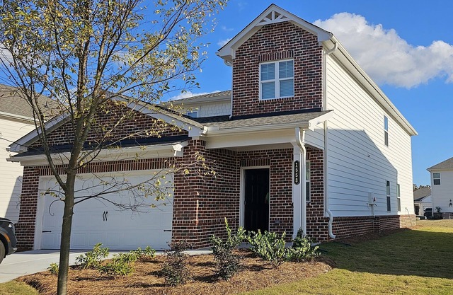 Stay in a cozy brand new 5BR home