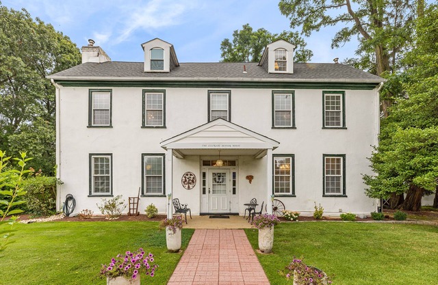 Stay in Historic Bucks County Farmhouse Sleeps 18 -13 beds, 5 baths, 2 kitchens