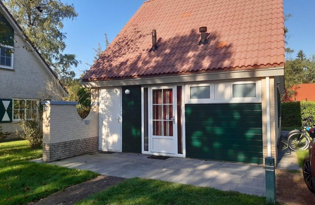 Stay in our comfortable bungalow with 4 people