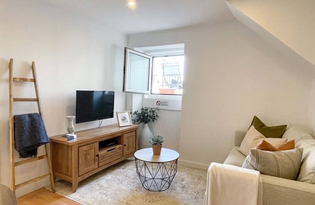 Stay in the heart of Alfama! | Cozy Apartment