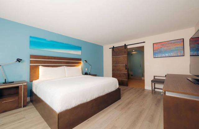 Stay Near The Bustling Port of Long Beach | Amazing Hotel w/ Heated Pool