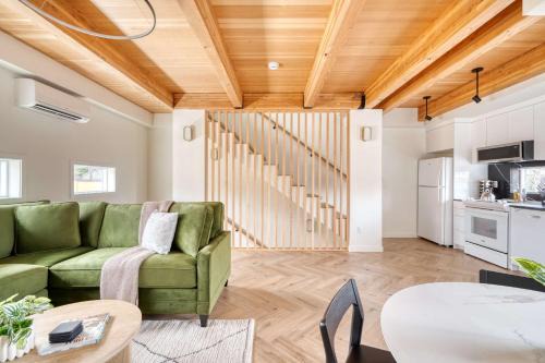 Stay Portland - AlbertaArts Happy Place Townhome