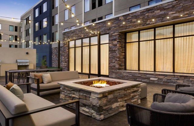 Staybridge Suites Lexington S Medical Ctr Area by IHG