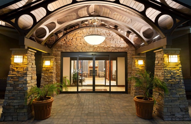Staybridge Suites Tampa East - Brandon by IHG