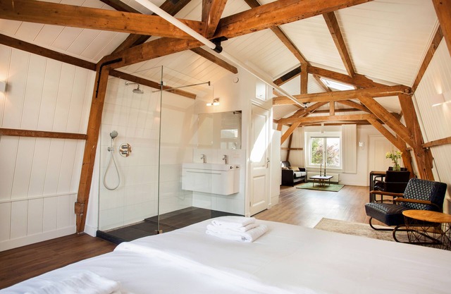 Stayci Serviced Apartments Royal Palace