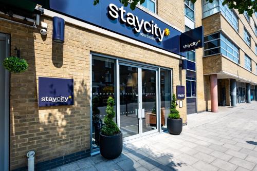 Staycity Aparthotels London Greenwich High Road