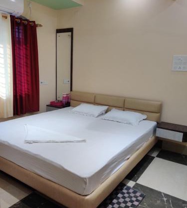 STAYMAKER Addyama - Only Indian Citizens Allowed