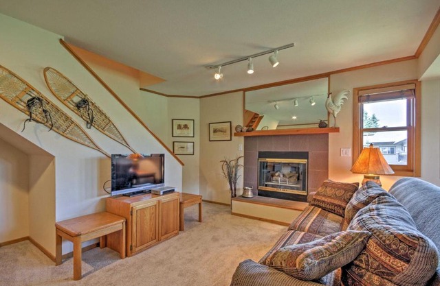 Steamboat Springs Condo with Hot Tub on Ski Bus Route