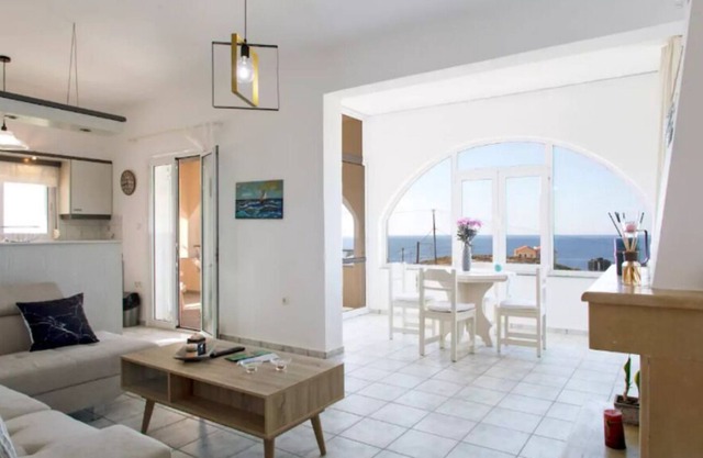 Steliana Υπέροχη θέα κοντά σε υπέροχες παραλίες