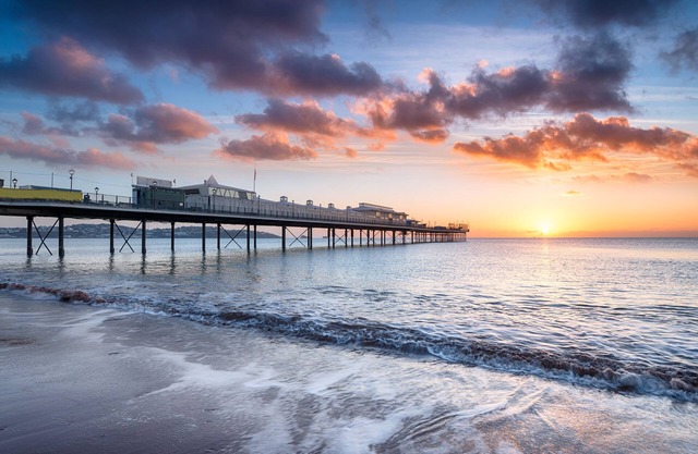 Stella Marina - A Delightful 2-bedroom Apartment a Stone's Throw From the Beach!