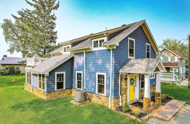 3BR / 2BA Lake Home: à quelques pas de la plage / parc privé - à 19 km de Cedar Point