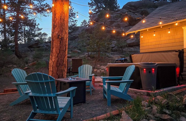 Steps to Estes Lake: Mtn-View Hideaway w/ Hot Tub!