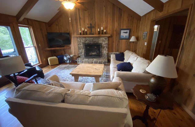 Stillwater Retreat on Little River family retreat