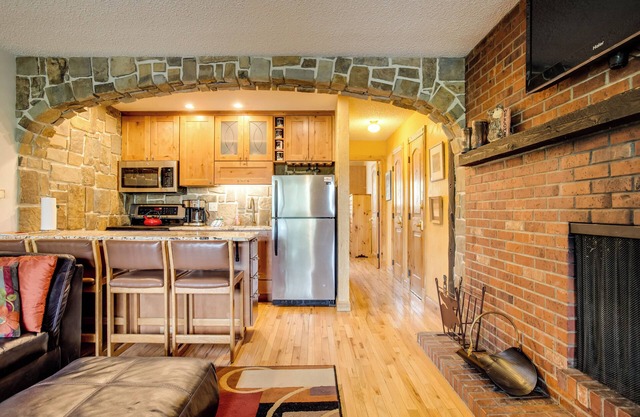 Stone Arch Condo on Fraser River in Winter Park!