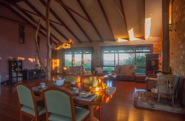 Stone Cottage Wallaby Ridge Hideaway Retreat
