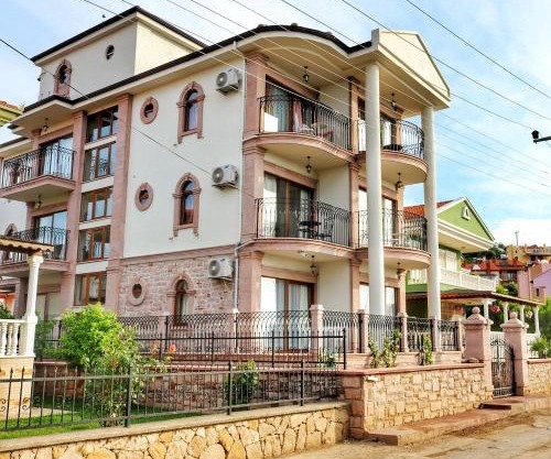 Stone Hill Hotel