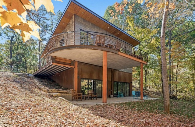 Stone Perch Getaway NW Nashville