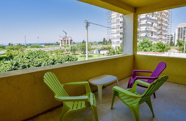 Stone Rustic Flat w Sea and Nature View in Bar