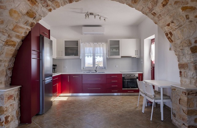 Stone Villa Kontiani - Villa Rouge