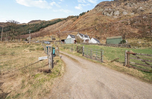 Hébergement de 3 chambres à Glen Massan, près de Dunoon