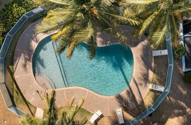 ARRÊTEZ - C’EST LA SEULE DE VACANCES ABORDABLES DANS LES CARAÏBES DANS UN TRÈS BEAU VILLAGE À LA PLAGE