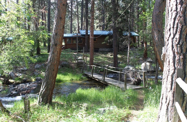 Cottage Storybook au coeur des montagnes de Big Horn