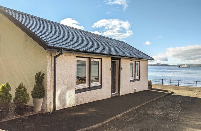1 bedroom accommodation in Skelmorlie