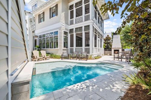 "Stress Free" - Golf Cart - Pool - Exquisite, 6 bedroom, new construction home - WaterColor home