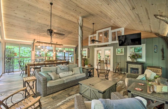 Striking Getaway with Hot Tub, Deck and Lake Access!