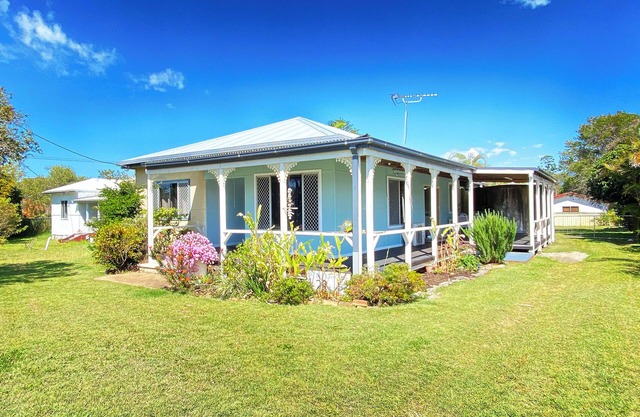Stuarts Point Holiday Home - détendu, propre et pratique pour tous à Stuarts Point.