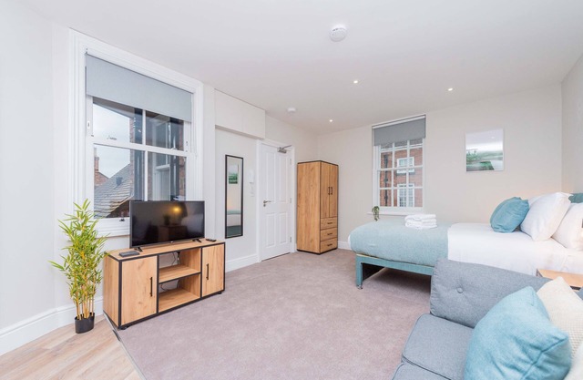 Studio 2 - Second Floor Central Shrewsbury