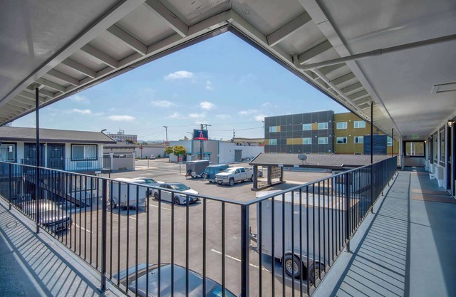 Studio 6 Eureka, CA – Old Town