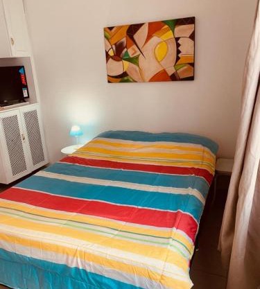 Studio 814 pitangueiras - na quadra da praia!