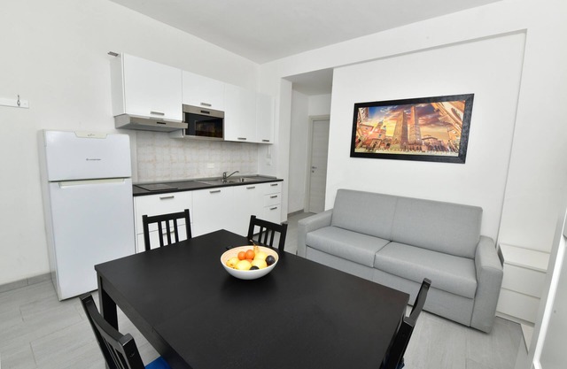 Studio-d'exception-Douche-Vue sur la cour-Monolocale