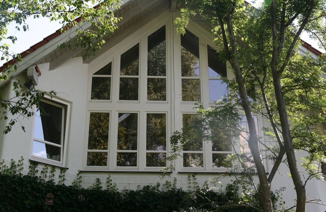 Studio dans un jardin de rêve et calme à proximité immédiate du lac
