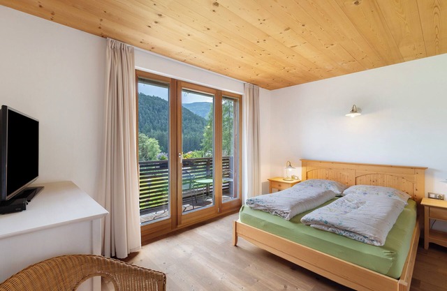 Studio 'Silbernagl - Monolokal Mit Ausblick' avec vue sur le lac, terrasse partagée et Wi-Fi