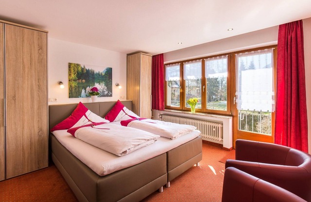 Studio 'Gästehaus Wolfgang Taubensee -3-' avec vue sur les montagnes, jardin partagé et Wi-Fi