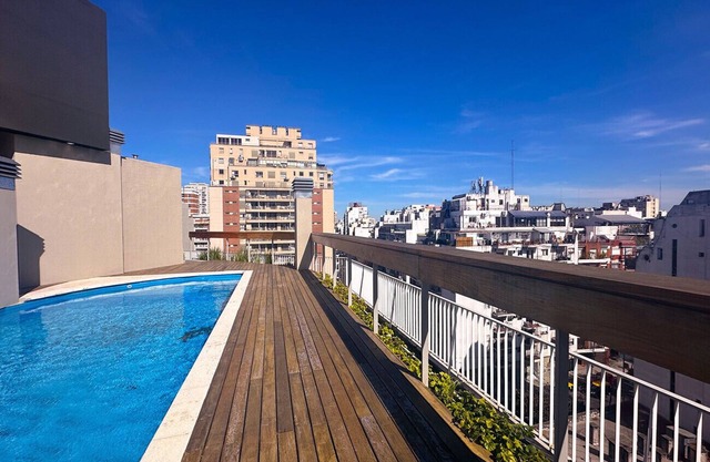 Studio apartment in Palermo with balcony and pool on the terrace