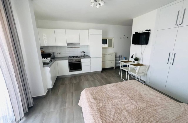 Studio Apartment Thalassa by the Sea