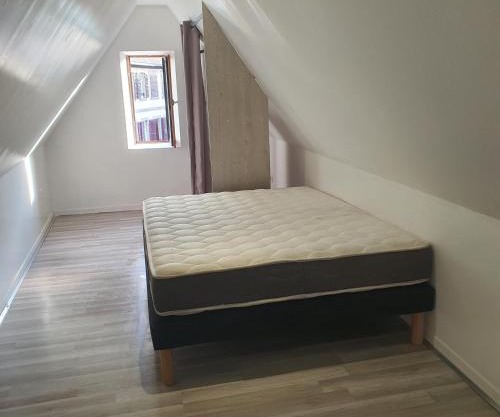 Studio atypique avec superbe vue