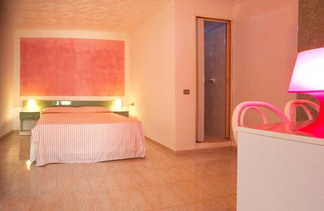Studio 'Baia Falcone-Mono Tipo A112 Cucina' with sea view, Wi-Fi and air conditioning