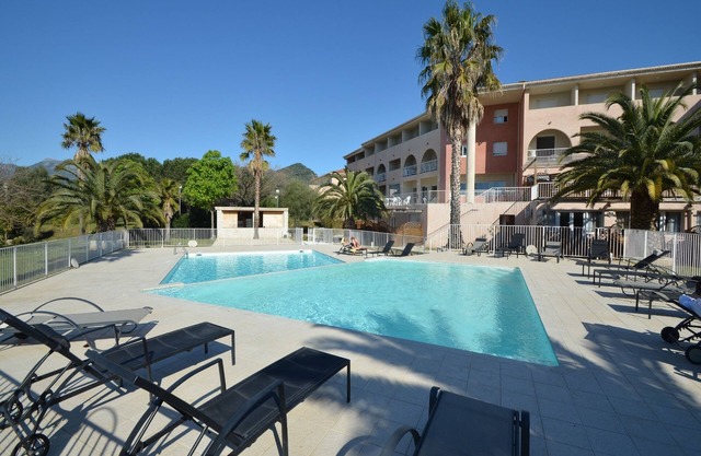 Studio dans la résidence La Citadelle à Saint-Florent avec piscine