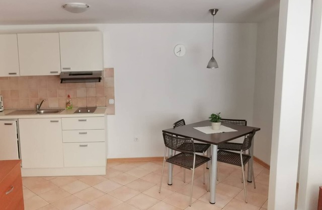 Garçonnière avec air conditionné Cres (AS-13312-a)