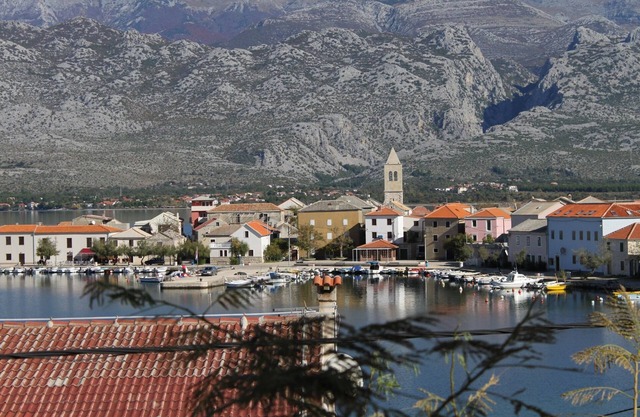 Garçonnière avec la terrasse et la vue sur le mer Vinjerac, Zadar (AS-3248-g)